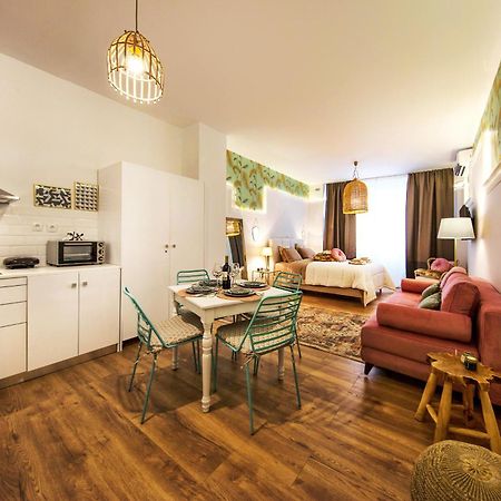 Studio di 42 m² in Appartamento con 1 bagno privato in zona Omonia Atene Esterno foto