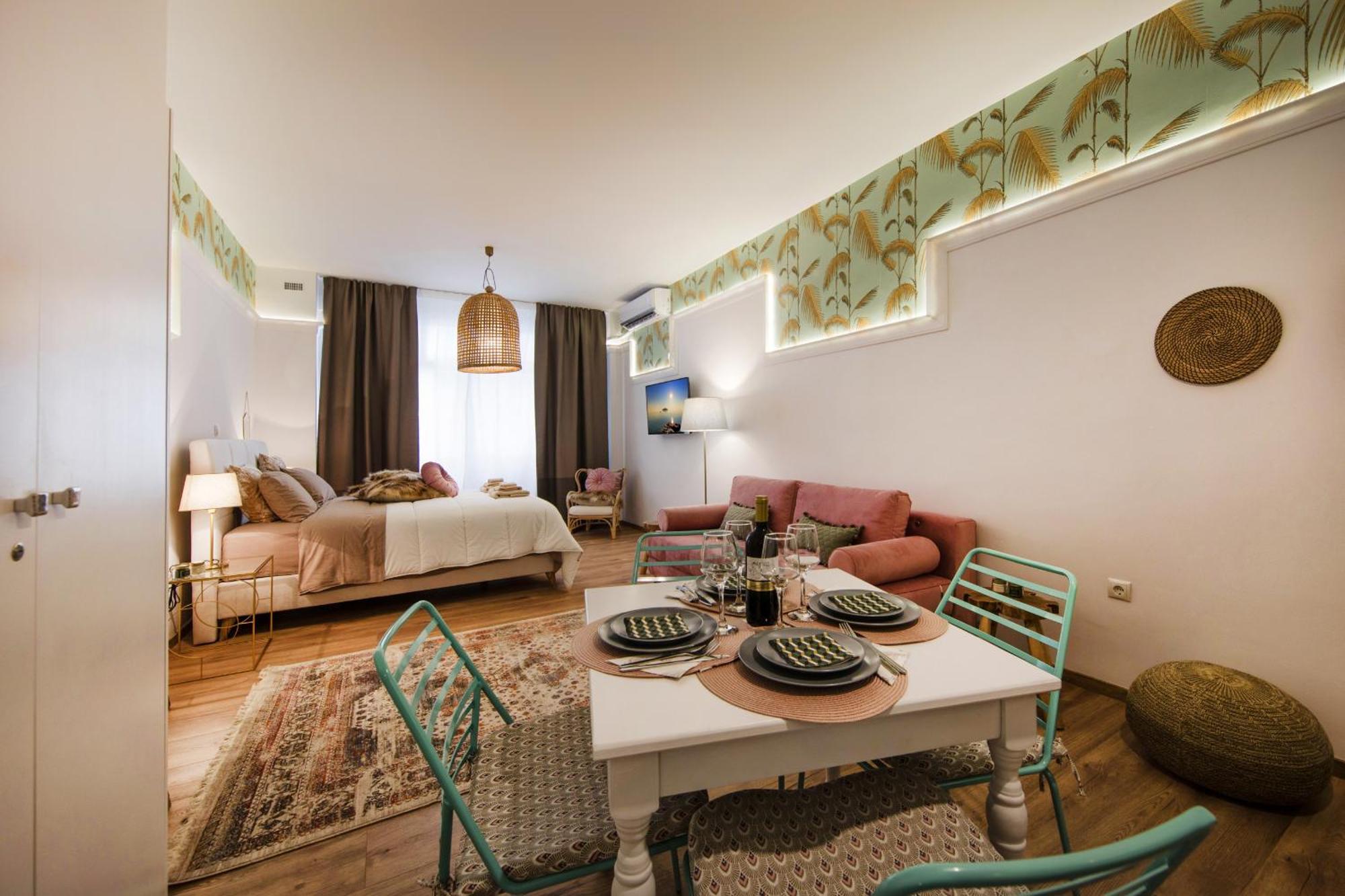 Studio di 42 m² in Appartamento con 1 bagno privato in zona Omonia Atene Esterno foto